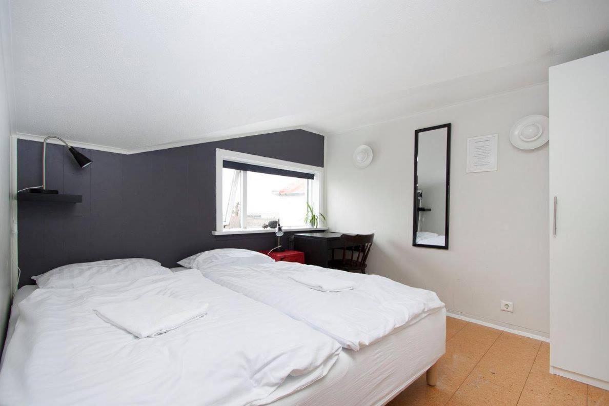 Esja Guesthouse Reykjavík Exteriör bild